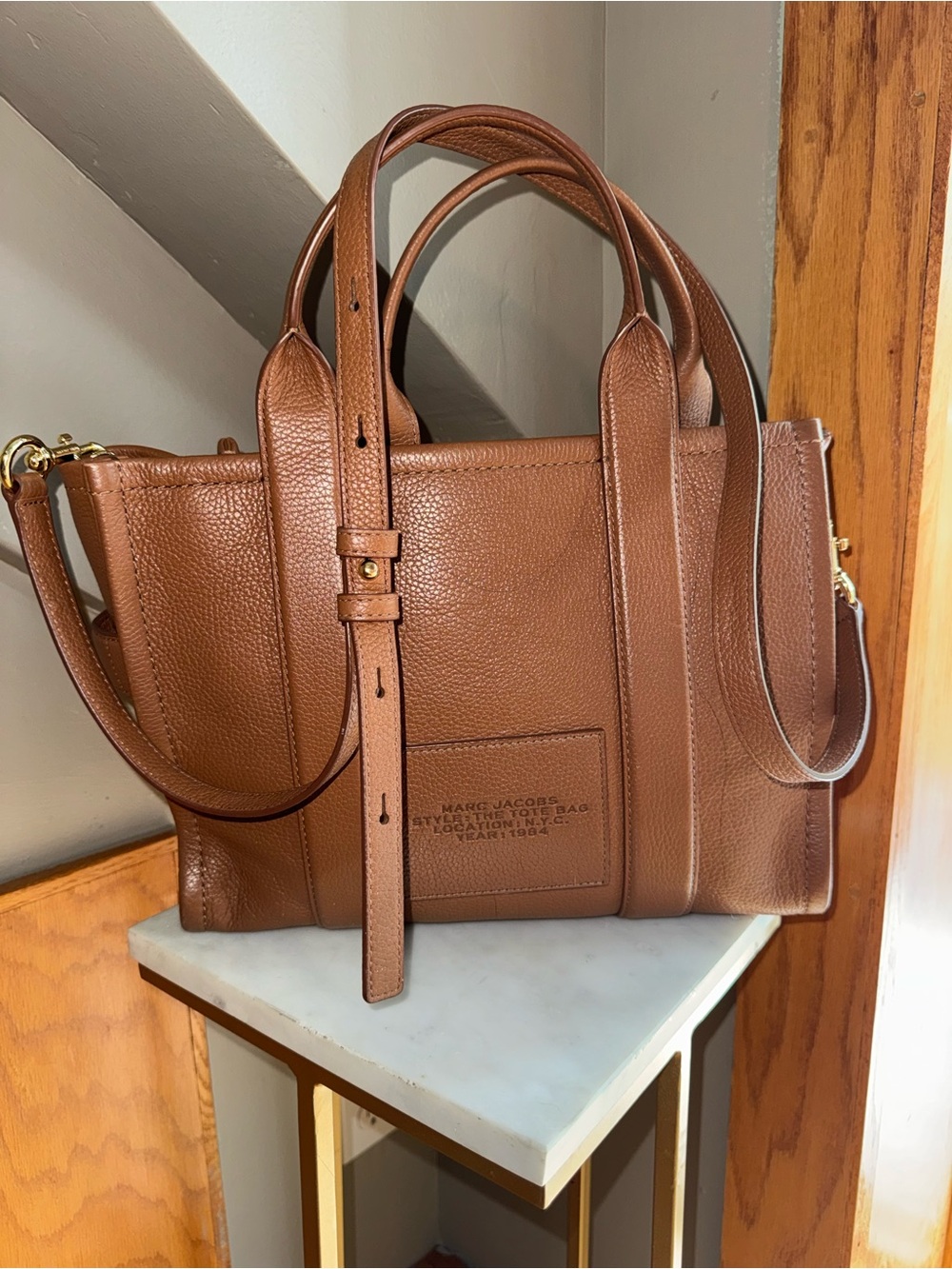Marc Jacobs The Tote Bag - Picture 3 of 9